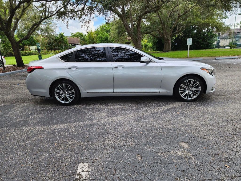 2018 Genesis G80 3.8 Sedan 4D photo 4