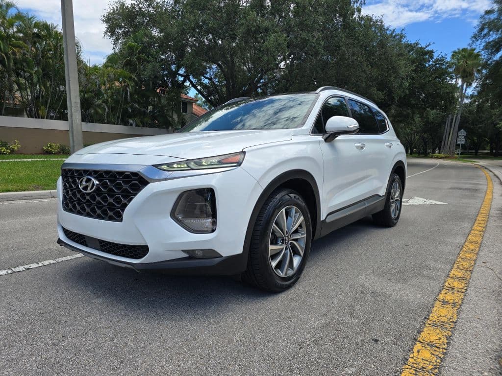 2019 Hyundai Santa Fe 2.4 Limited Sport Utility 4D - exterior