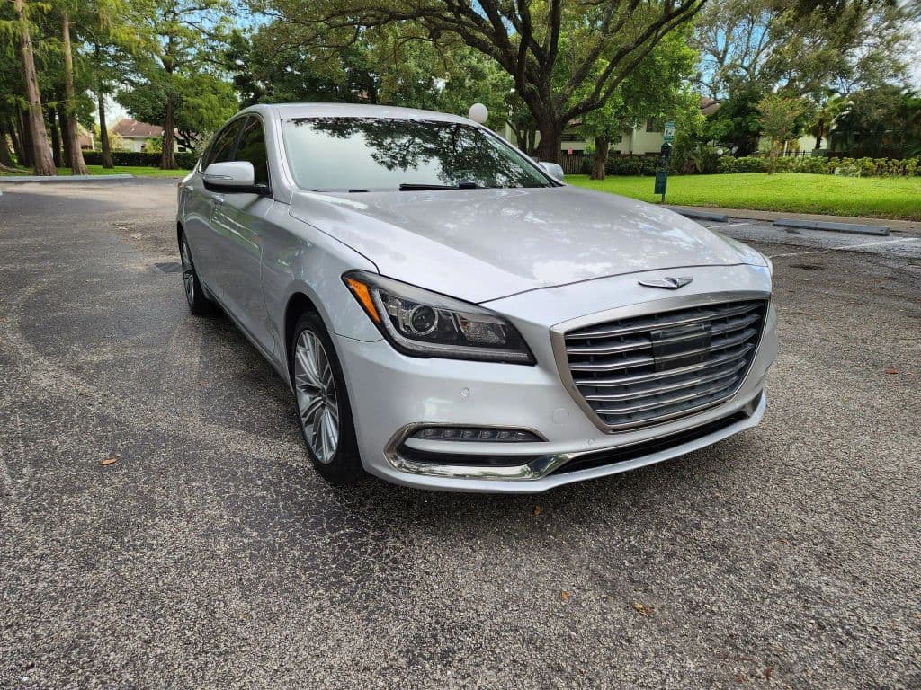 2018 Genesis G80 3.8 Sedan 4D photo 3