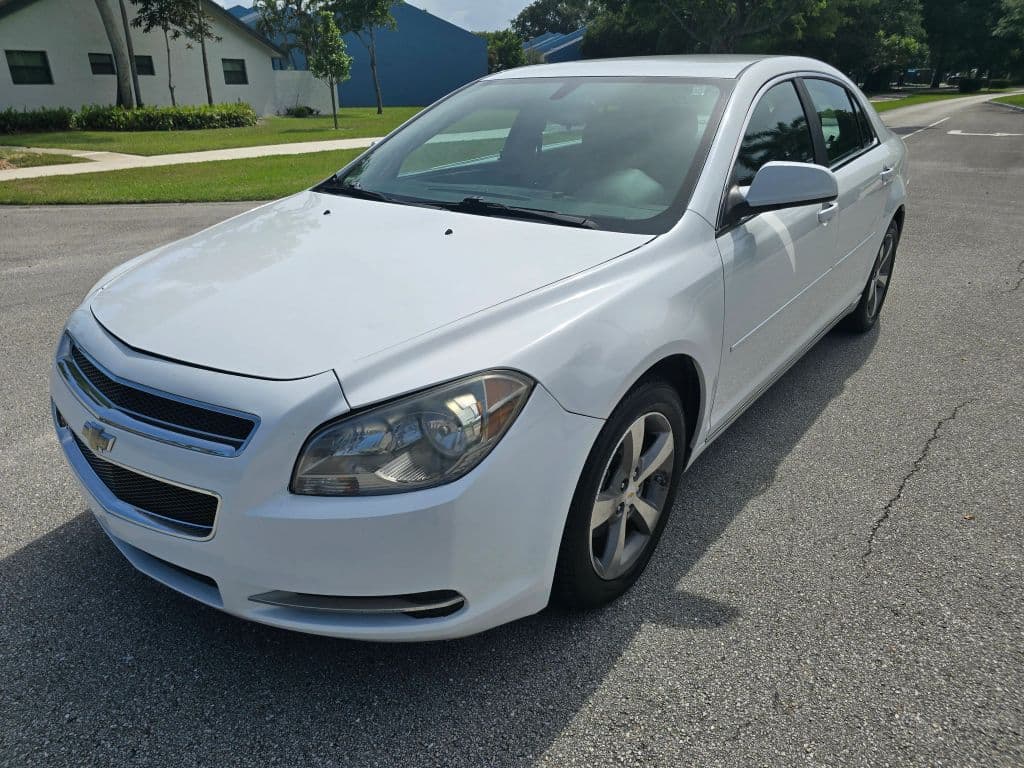2011 Chevrolet Malibu LT Sedan 4D - exterior