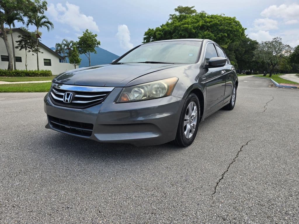 2012 Honda Accord SE Sedan 4D - exterior