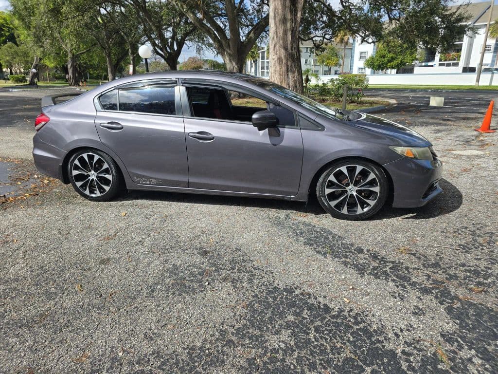 2015 Honda Civic Si Sedan 4D photo 4