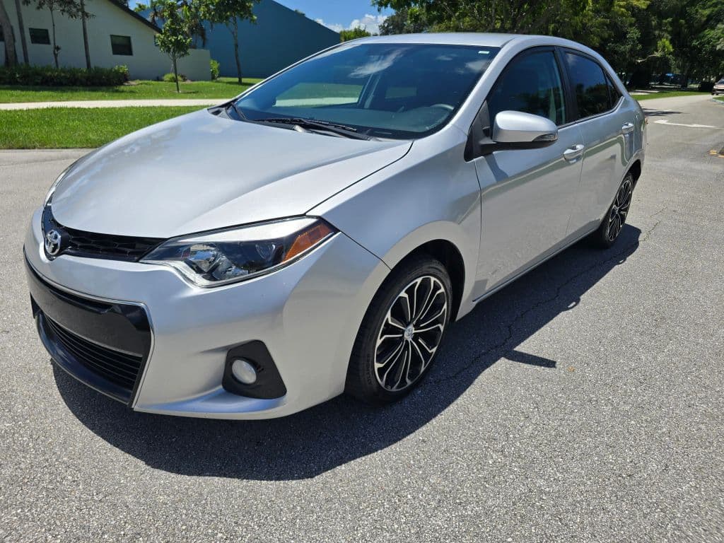 2015 Toyota Corolla S Plus Sedan 4D - exterior
