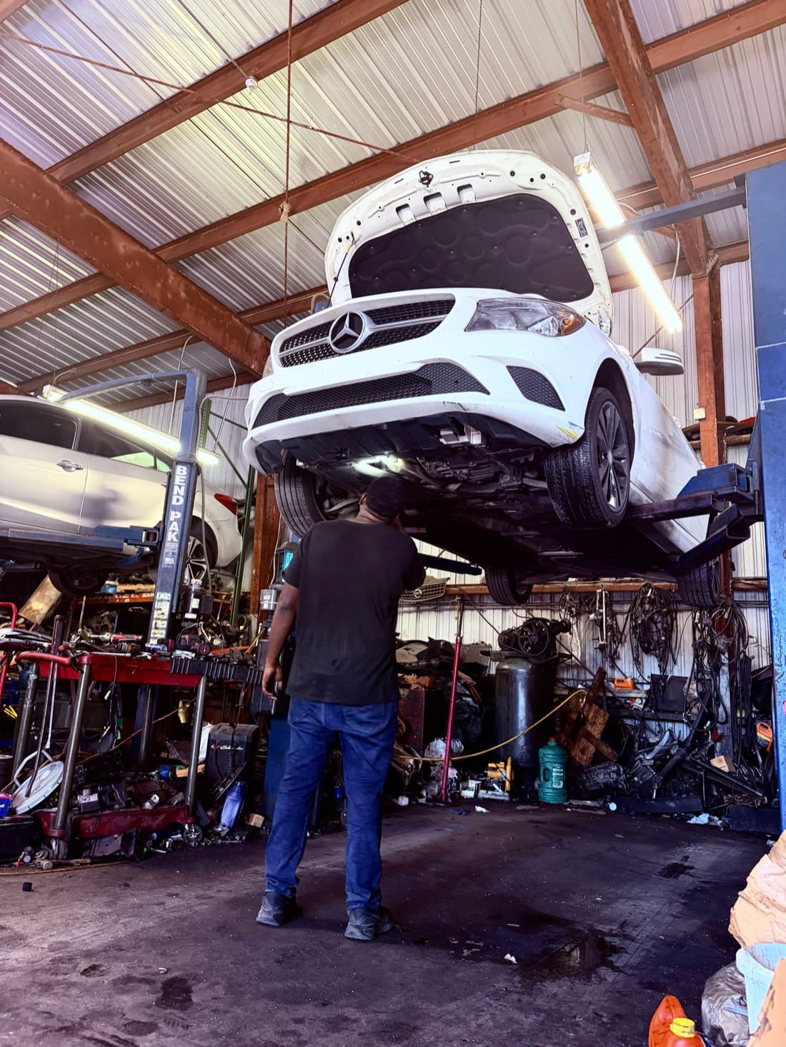 Front Line Auto service bay in Oakland Park