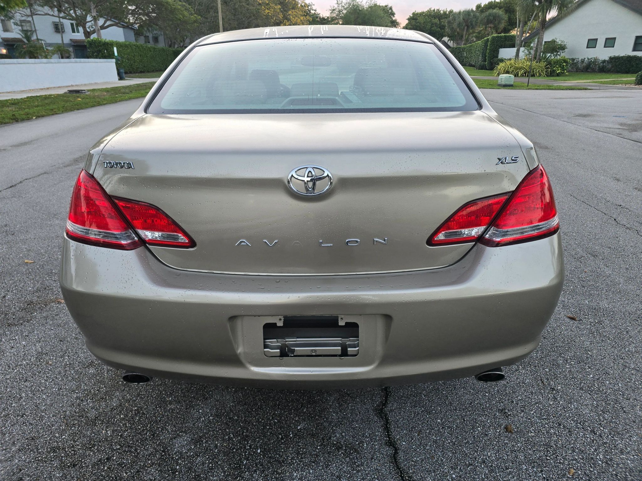 2006 Toyota Avalon XLS photo 6