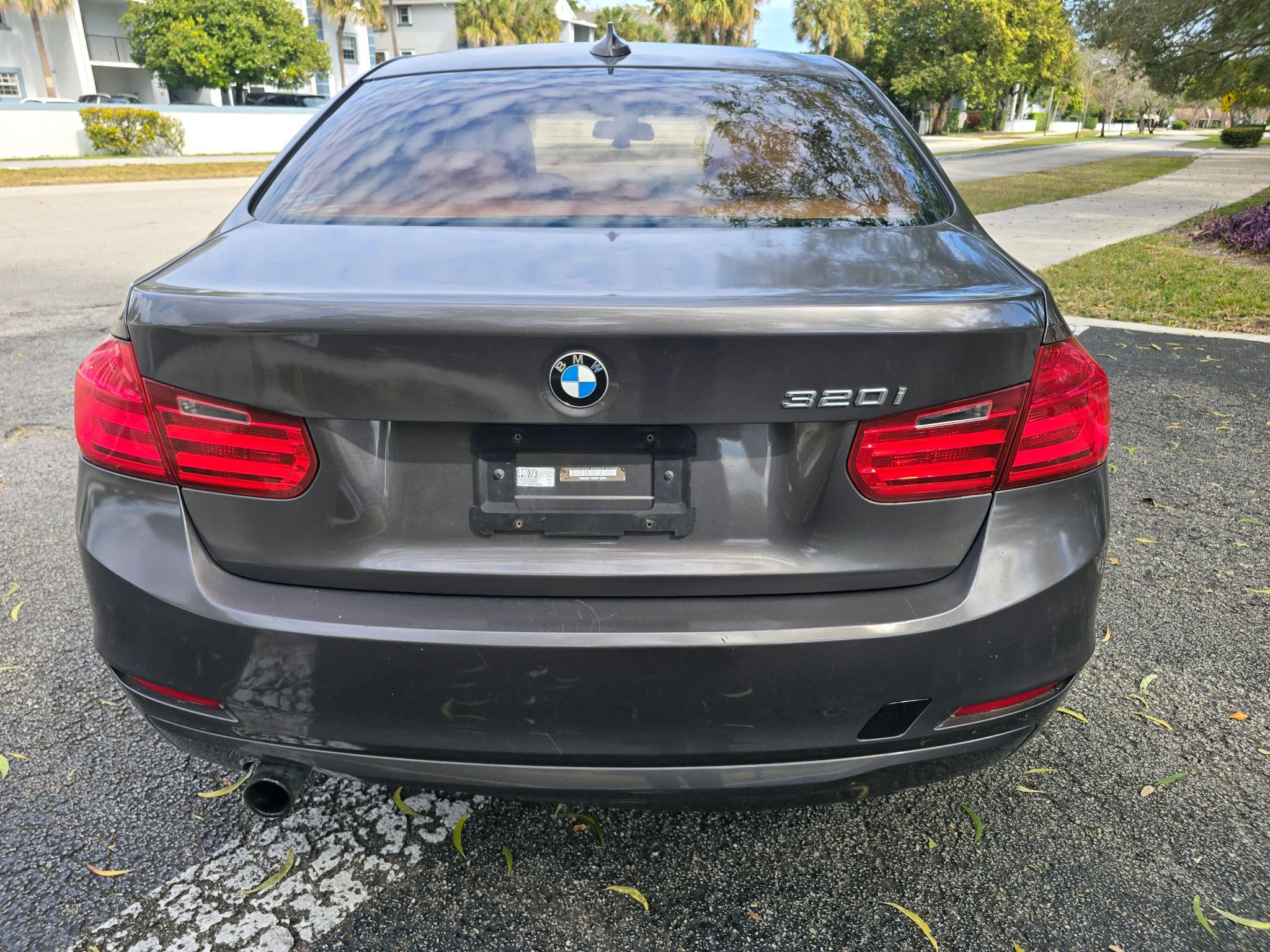 2014 BMW 3 Series 320i photo 6