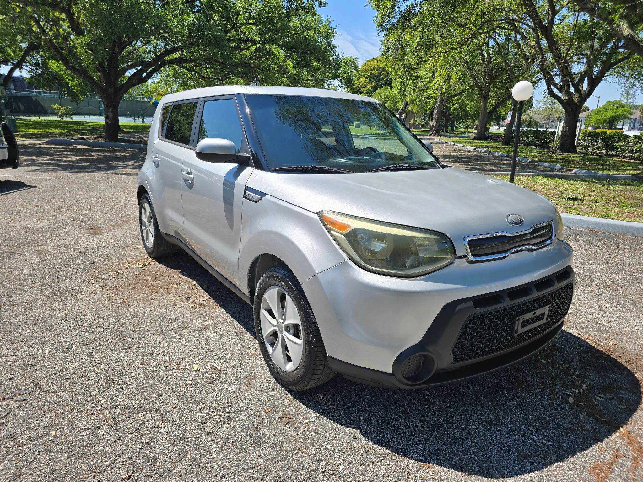2016 Kia Soul Base photo 2